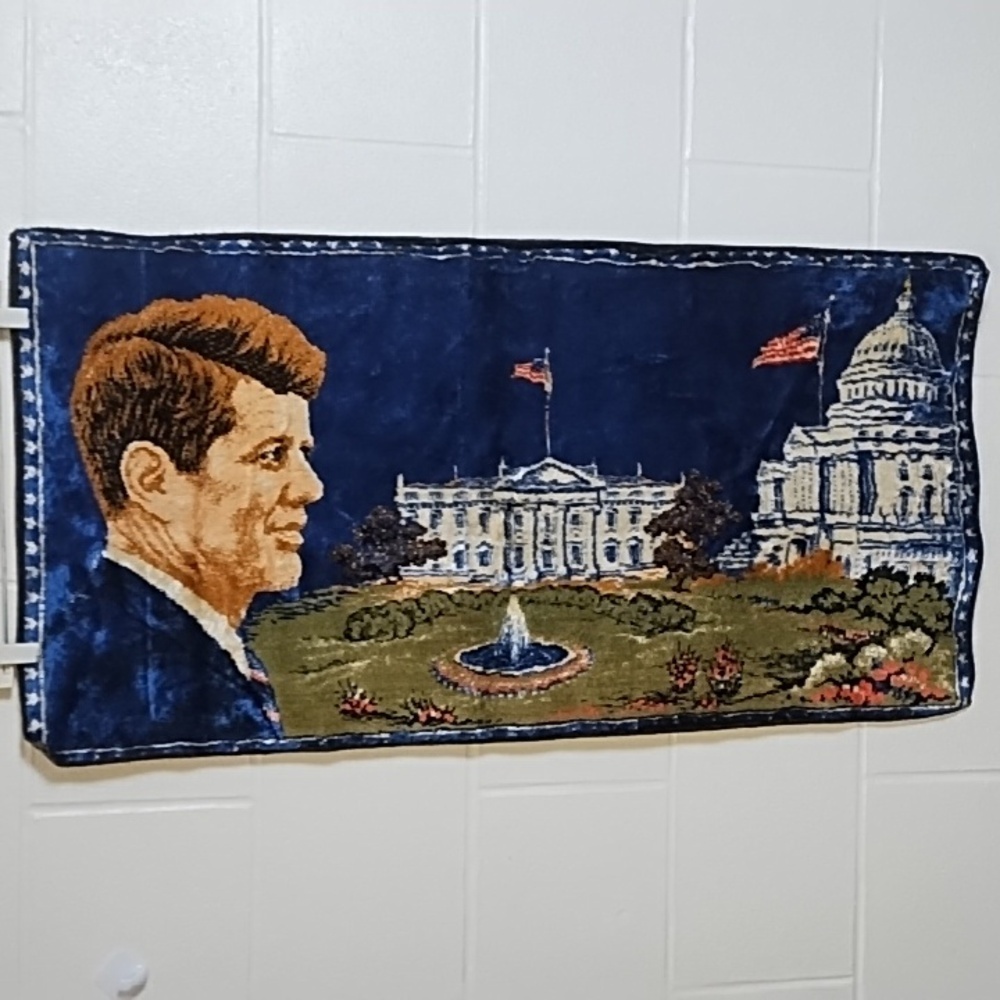 Vintage JFK Co Collectors Tapestry American Flag USA Capitol Velvet Tapestry